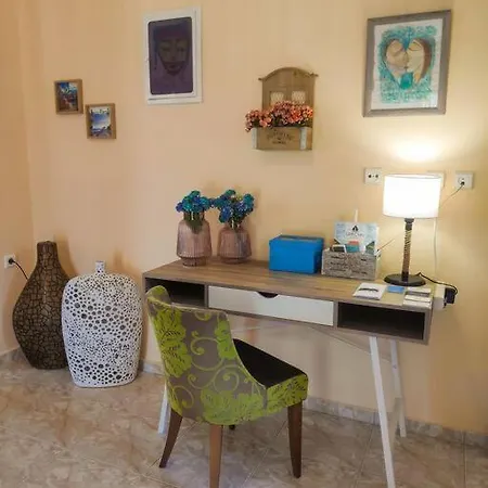 Yvone Villa